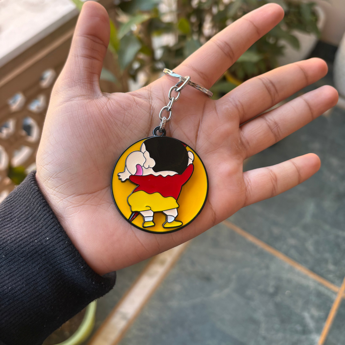 Shinchan spinning keychain