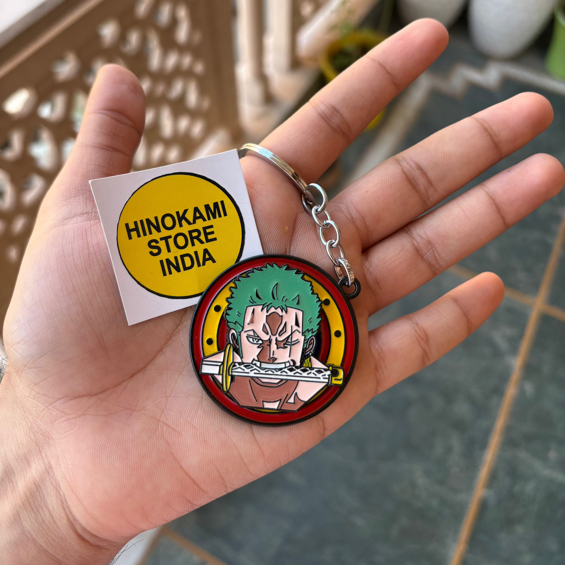 Zoro spinning metal keychain