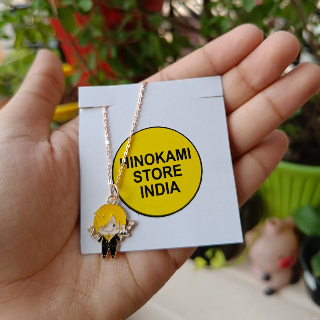 One piece pendants with anti tarnish chains